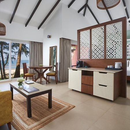 Mandrem Beach Resort, A Member Of Radisson Individuals Retreat Exterior foto