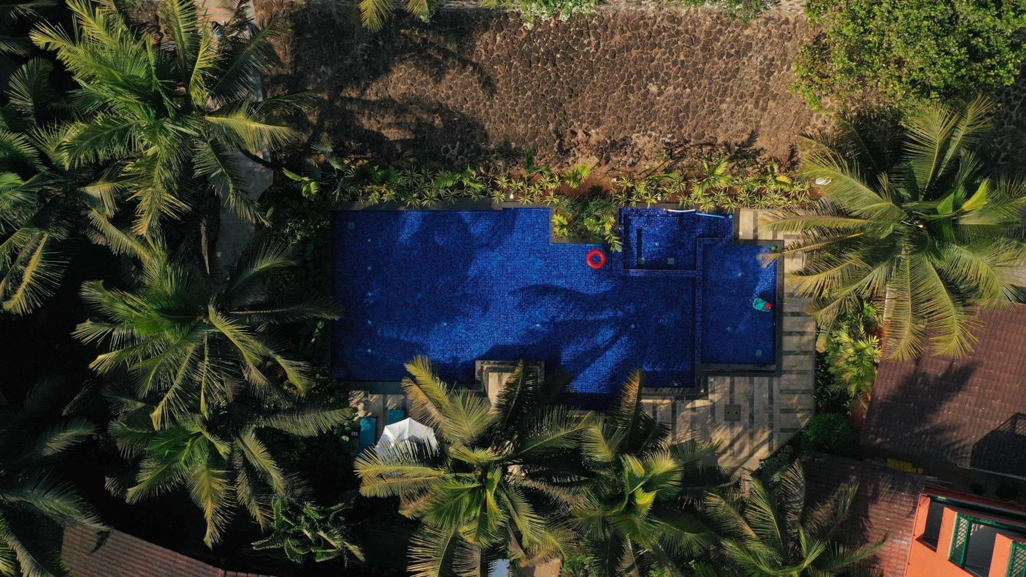 Mandrem Beach Resort, A Member Of Radisson Individuals Retreat Exterior foto