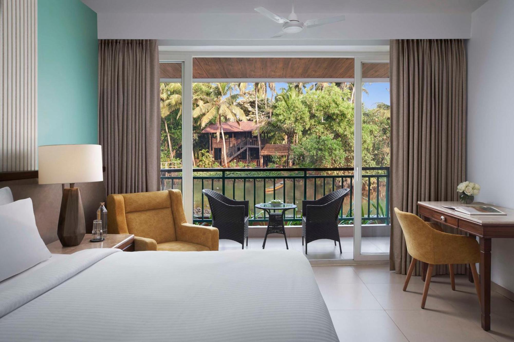 Mandrem Beach Resort, A Member Of Radisson Individuals Retreat Exterior foto